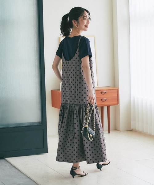 La boutique BonBon（ラブティックボンボン）の「ターンバックスリーブTシャツ（Tシャツ/カットソー・レディース・ネイビー/ピンク/チャコールグレー/オフホワイト/サックスブルー・FREE）」の20枚目の写真