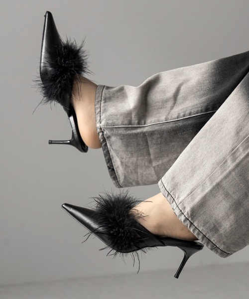 Velour Pointed Mule ミュール　パンプス セール】【 2color 】フェザーファーポインテッドトゥミュール
