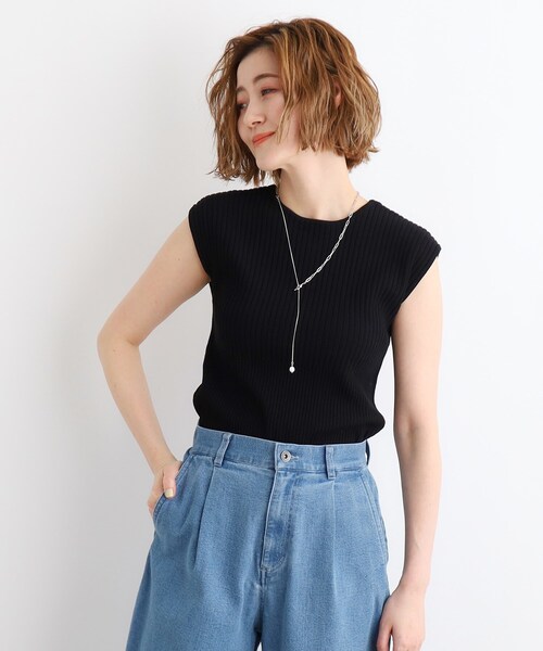 grove（グローブ）の「◆雑誌掲載【洗える・UVカット・抗ピル】前後2WAY針抜き切替フレンチスリーブプルオーバー（ニット/セーター・レディース・ナチュラル/ブラック/ブルー系その他・01/02/03/04/05）」の4枚目の写真