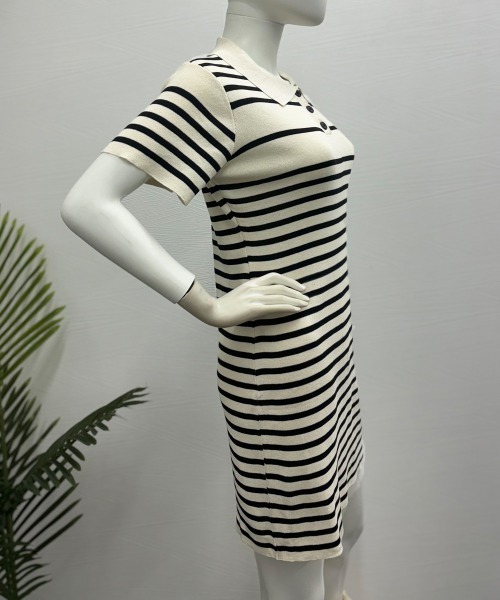 Miniministore(ミニミニストア)の「ボーダー柄ニットワンピースポロワンピース(ワンピース・レディース・レッド/ベージュ/ブラック・FREE)」の15枚目の写真