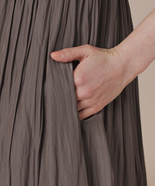 MACKINTOSH LONDON（マッキントッシュ ロンドン）の「メモリータンブラーワンピース（ワンピース・レディース・グレー系その他2/ライトブルー・40/38）」の3枚目の写真