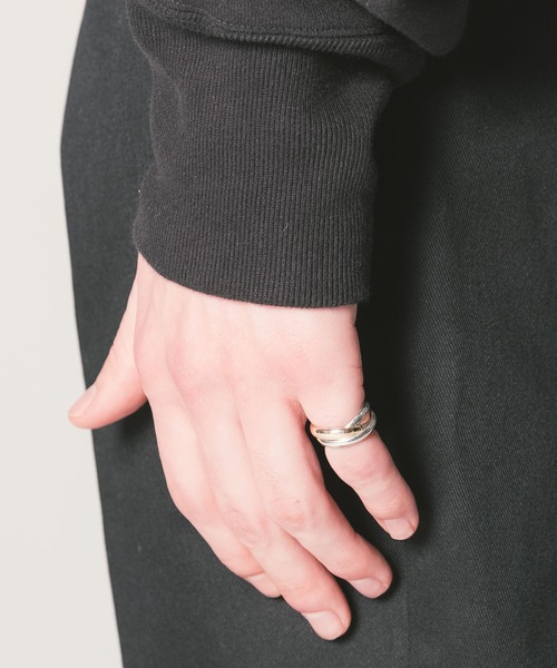 BEDWIN & THE HEARTBREAKERS(ベドウィン アンド ザ ハートブレイカーズ)の「MIX TRIPLE RING "ROSARIO"(リング・メンズ・マルチ・SMALL/MEDIUM)」の4枚目の写真
