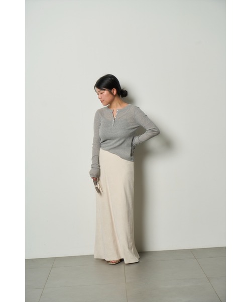 MIESROHE(ミースロエ)の「フィブリルカットスカート(スカート・レディース・グレー/チャコールグレー/アイボリー・0/1)」の2枚目の写真