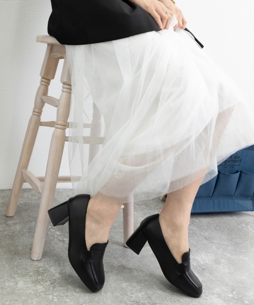 Miniministore(ミニミニストア)の「ローファーパンプス チャンキーヒール靴(パンプス・レディース・アイボリー/ブラック/ベージュ・23.0cm/24.0cm/23.5cm/22.5cm/24.5cm)」の6枚目の写真