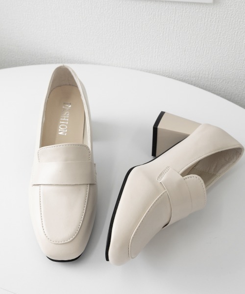 Miniministore(ミニミニストア)の「ローファーパンプス チャンキーヒール靴(パンプス・レディース・アイボリー/ブラック/ベージュ・23.0cm/24.0cm/23.5cm/22.5cm/24.5cm)」の22枚目の写真