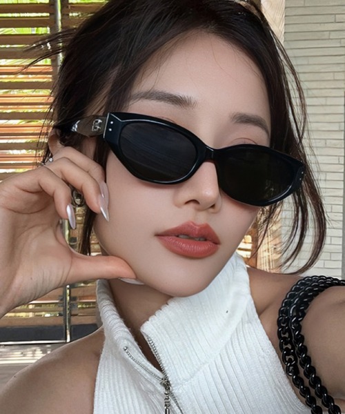 HALEY PESCA(ヘーリーペスカ)の「HALEY PESCA/フォックスサングラス(サングラス・レディース・クリア/ホワイト/ブラック・FREE)」の3枚目の写真