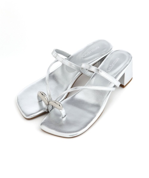 Andemiu（アンデミュウ）の「サムリングサンダル（サンダル・レディース・ブラック/グレー系その他・MEDIUM/LARGE）」の16枚目の写真