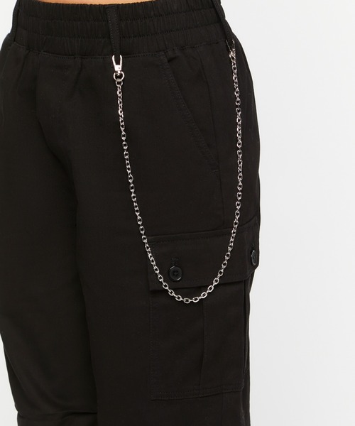 FOREVER 21（フォーエバー トゥエンティーワン）の「ツイルカーゴパンツ（カーゴパンツ・レディース・ブラック/ホワイト・SMALL/MEDIUM）」の10枚目の写真