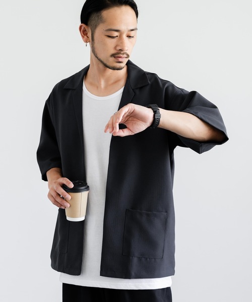 Rocky Monroe（ロッキーモンロー）の「3点セットアップ オーバーサイズ5分袖ジャケット+ワイドテーパードパンツ+タンクトップ（セットアップ・メンズ・ホワイト/ブラック/ホワイト×ブラック/チャコールグレー×ブラック/ネイビー×ホワイト/ネイビー/チャコール・LL/M/L）」の4枚目の写真