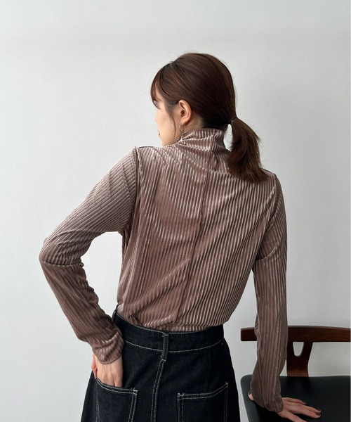 セール】シアーベロアストライプトップス（Tシャツ/カットソー）｜Olu