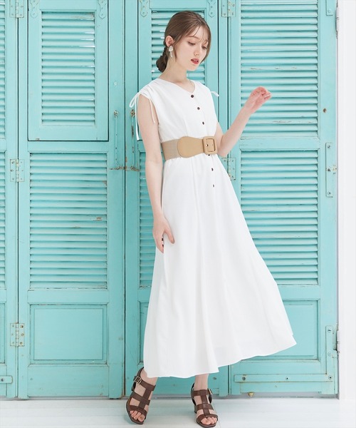 SWINGLE（スウィングル）の「スクエアバックルエコレザーゴムベルト（ベルト・レディース・ブラック/ベージュ・FREE）」の9枚目の写真