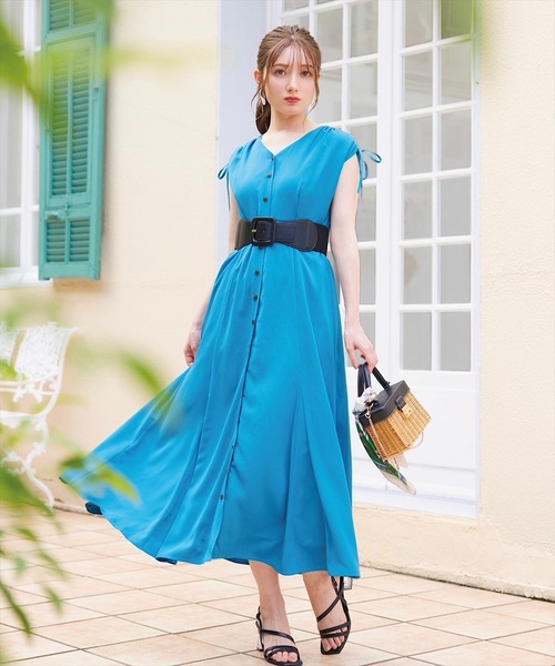 SWINGLE（スウィングル）の「スクエアバックルエコレザーゴムベルト（ベルト・レディース・ブラック/ベージュ・FREE）」の4枚目の写真