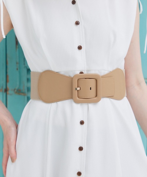 SWINGLE（スウィングル）の「スクエアバックルエコレザーゴムベルト（ベルト・レディース・ブラック/ベージュ・FREE）」の3枚目の写真