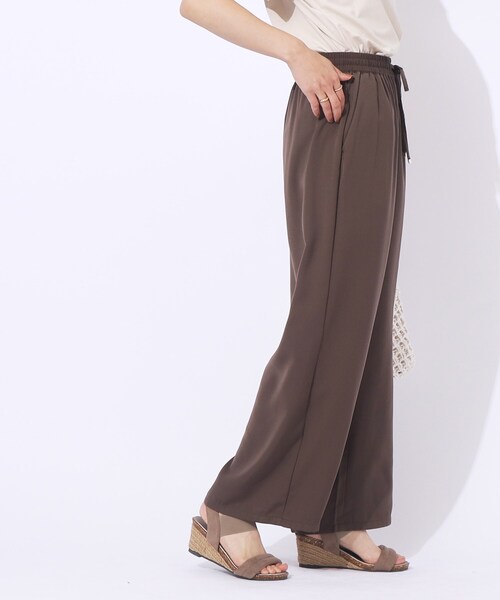 DRESKIP（ドレスキップ）の「◆【セットアップ可/洗える】さらさらぷるん イージーワイドパンツ（その他パンツ・レディース・ナチュラル/ダークブラウン/ブラック・02/03/04）」の5枚目の写真