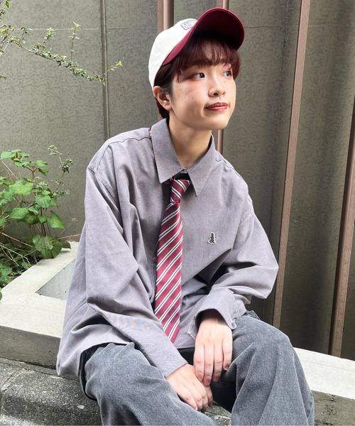 DOUBLE NAME(ダブルネーム)の「ナンバーロゴ刺しゅうCAP/ユニセックス(キャップ・レディース・ネイビー系/ブラック/レッド系・FREE)」の5枚目の写真