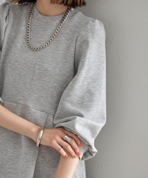 each(イーチ)の「ペプラムスウェット(スウェット・レディース・ブラック/グレー/チャコールグレー/ホワイト・FREE)」の7枚目の写真