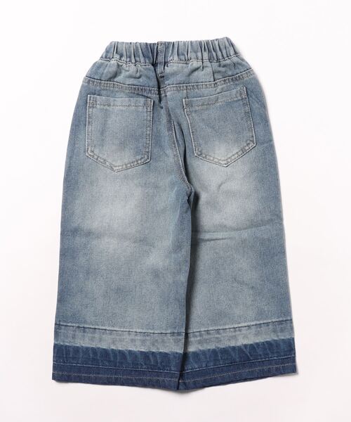 URBAN CHERRY（アーバンチェリー）の「バイカラーウォッシュストレートデニムパンツ（デニムパンツ・キッズ・ブルー・110cm/120cm/130cm/140cm）」の17枚目の写真