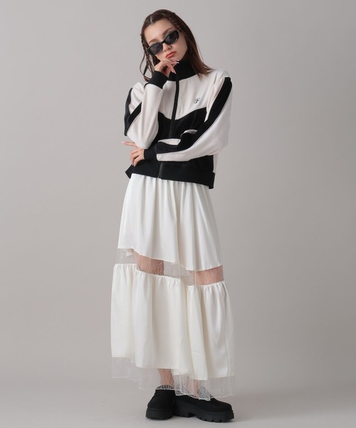 FOREVER 21（フォーエバー トゥエンティーワン）の「【2024FW】レースドッキングスカート（スカート・レディース・ベージュ/ブラック・FREE）」の6枚目の写真