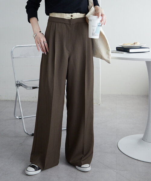 DISCOAT（ディスコート）の「【平成エモ】2タックダブルウエストワイドパンツ（その他パンツ・レディース・ブラウン/グレー/ブラック・MEDIUM/LARGE/SMALL）」の3枚目の写真