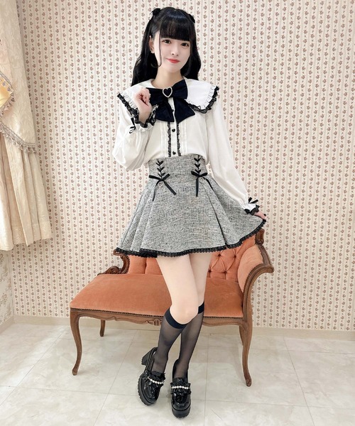 ROJITA(ロジータ)の「ハートチャーム付きレースアップツイードスカパン(スカート・レディース・ホワイト/グレー/ブラック・FREE)」の9枚目の写真