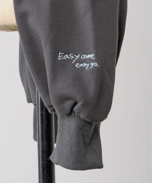 INTER FACTORY（インターファクトリー）の「YUKI - 刺繍カットアウトスウェット made in INTER FACTORY（スウェット・レディース・チャコールグレー/ライトグレー・FREE）」の22枚目の写真