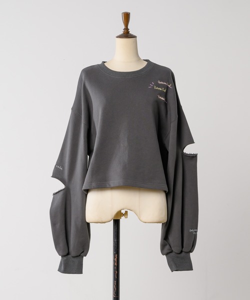 INTER FACTORY（インターファクトリー）の「YUKI - 刺繍カットアウトスウェット made in INTER FACTORY（スウェット・レディース・チャコールグレー/ライトグレー・FREE）」の18枚目の写真