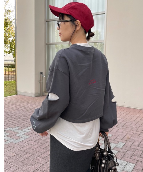 INTER FACTORY（インターファクトリー）の「YUKI - 刺繍カットアウトスウェット made in INTER FACTORY（スウェット・レディース・チャコールグレー/ライトグレー・FREE）」の5枚目の写真