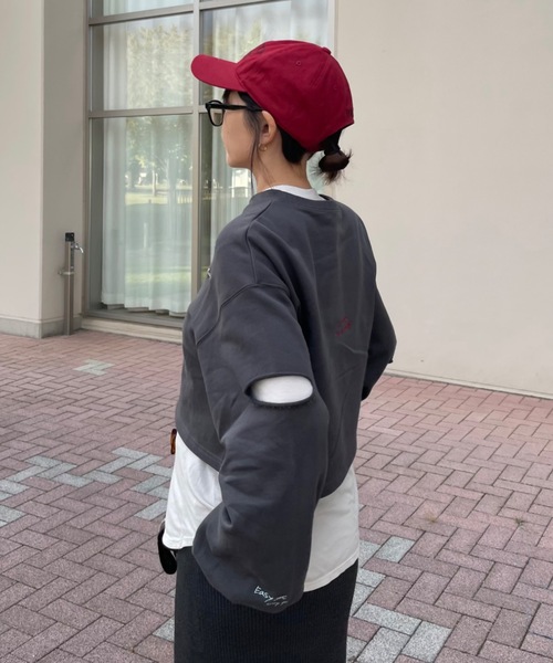 INTER FACTORY（インターファクトリー）の「YUKI - 刺繍カットアウトスウェット made in INTER FACTORY（スウェット・レディース・チャコールグレー/ライトグレー・FREE）」の7枚目の写真