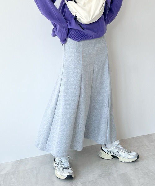 STELLA FISH（ステラフィッシュ）の「スウェットロングフレアスカート（スカート・レディース・グレー/ブラック・FREE）」の13枚目の写真