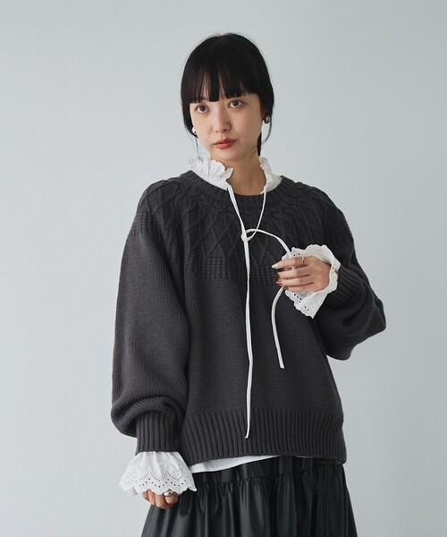 coen（コーエン）の「【ぽわん袖×かわいいデザインのほめられニット】冬の褒められニット/キュウシンライククルーネックニット（ニット/セーター・レディース・レッド/ライトブルー/オフホワイト/ダークグレー・L/M）」の21枚目の写真