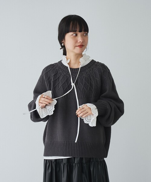 coen（コーエン）の「【ぽわん袖×かわいいデザインのほめられニット】冬の褒められニット/キュウシンライククルーネックニット（ニット/セーター・レディース・レッド/ライトブルー/オフホワイト/ダークグレー・L/M）」の22枚目の写真