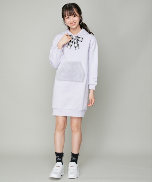 JENNI belle(ジェニィベル)の「【WEB限定】【あったか】裏起毛ボアポケットリボン付きワンピ(ワンピース・キッズ・ブラック/ラベンダー・130cm/150cm/120cm/140cm)」の11枚目の写真
