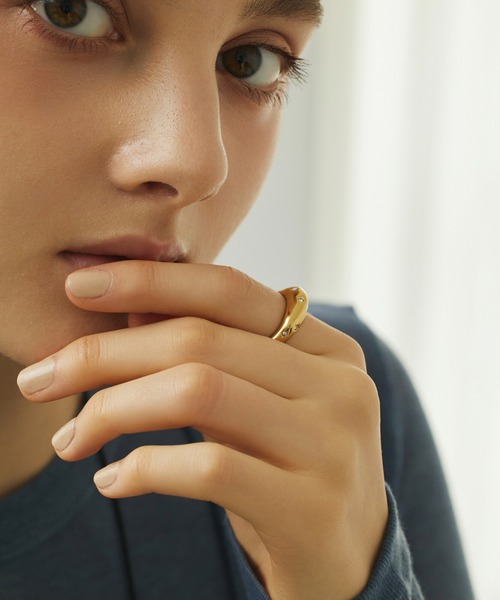 CENE(セネ)の「【CENE】セネ/セグメントストーンリング(リング・レディース・シルバー/ゴールド・#9/#11/#13)」の4枚目の写真