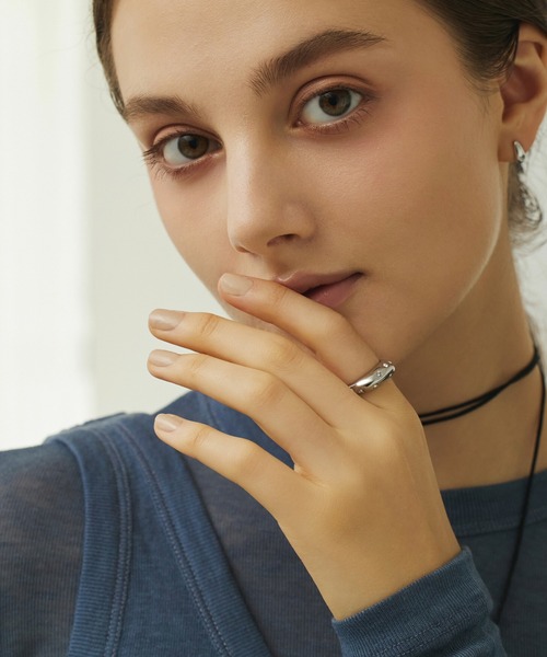 CENE(セネ)の「【CENE】セネ/セグメントストーンリング(リング・レディース・シルバー/ゴールド・#9/#11/#13)」の10枚目の写真