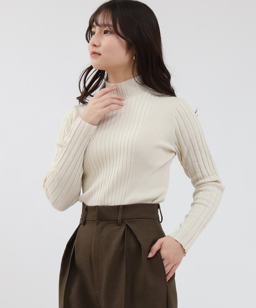 TRUDEA(トルディア)の「ランダムリブハイネックプルオーバー(ニット/セーター・レディース・ブラック/ブルーグリーン/ワイン/ベージュ/ライトグレー・MEDIUM/LARGE)」の9枚目の写真