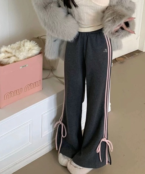 shopnikoniko(ショップニコニコ)の「サイドリボン スウェットパンツ トラックパンツ(スウェットパンツ・レディース・グレー・フリー)」の6枚目の写真