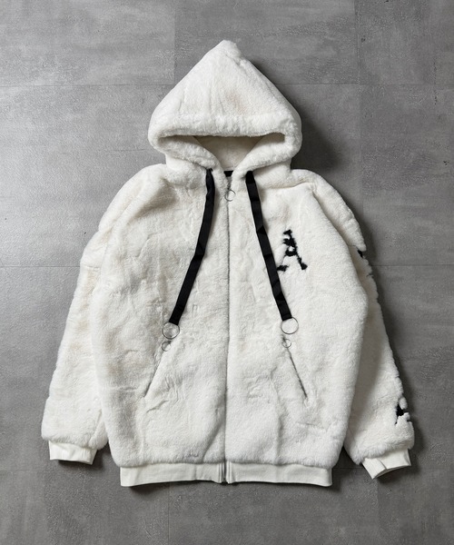 Amilige（アミリージュ）の「ロゴ刺繍ファーZIPコート（その他アウター