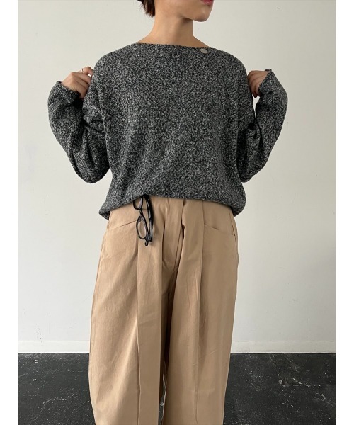 Day and Grade(デイアンドグレイド)の「【ゆったりセーター】ネップヤーン ミックスカラー ニットプルオーバー / ボートネック ドロップショルダー(ニット/セーター・レディース・ブラック系その他/ブラウン系その他・FREE)」の2枚目の写真