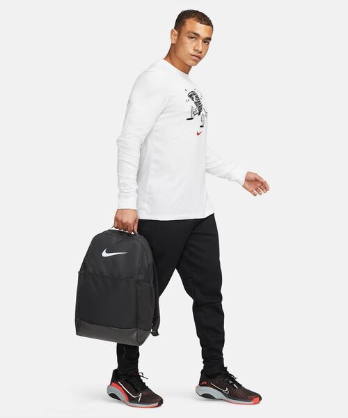 ナイキ ブラジリア 9.5 トレーニングバックパック (ミディアム、24L 