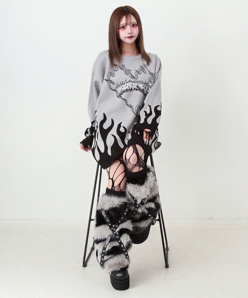 スタッズクロスブレードファーレッグウォーマー（レッグウォーマー