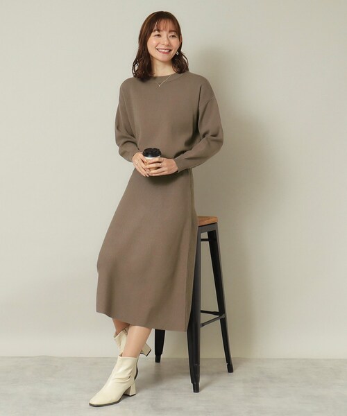 ITS'DEMO（イッツデモ）の「◆【ウエストゴム／手洗い可】クルーネックニットセットアップ（セットアップ・レディース・ブルーグリーン/ブラウン系その他/ボルドー/ブラック・00）」の2枚目の写真