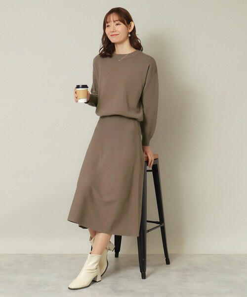 ITS'DEMO（イッツデモ）の「◆【ウエストゴム／手洗い可】クルーネックニットセットアップ（セットアップ・レディース・ブルーグリーン/ブラウン系その他/ボルドー/ブラック・00）」の11枚目の写真