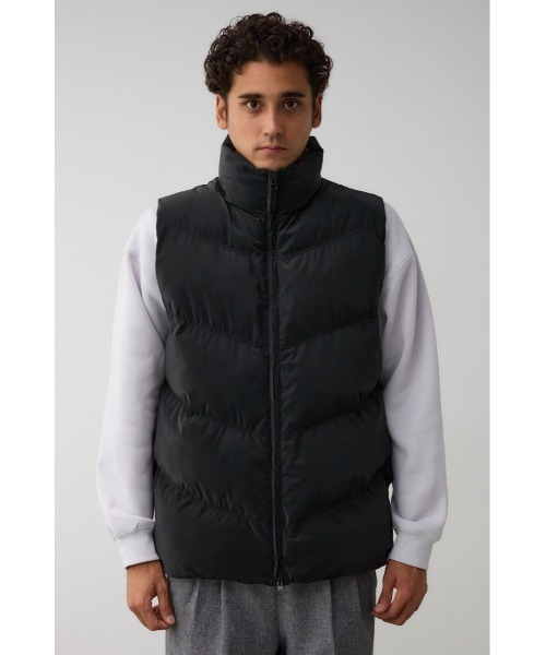AZUL by moussy（アズールバイマウジー）の「中綿シャイニーベスト（ダウンベスト・メンズ・ブラック/カーキ・MEDIUM/LARGE）」の6枚目の写真