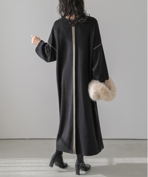 AMELY（エミリー）の「ニットロングワンピ―ス（ワンピース・レディース・ベージュ×ブラック/ブラック×ベージュ/ブラック×ホワイト・フリー）」の10枚目の写真