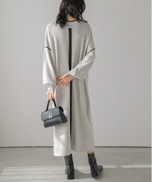 AMELY（エミリー）の「ニットロングワンピ―ス（ワンピース・レディース・ベージュ×ブラック/ブラック×ベージュ/ブラック×ホワイト・フリー）」の16枚目の写真