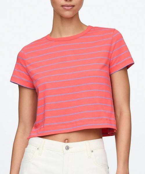 GAP（ギャップ）の「オーガニックコットン ヴィンテージソフト クロップドTシャツ（Tシャツ/カットソー・レディース・ブラック/ネイビー/コーラル/ベージュ/ホワイト/グリーン/ピンク/ライトインディゴブルー/ピンク系その他/ブルー/レッド/グリーン系その他/イエロー・M/XS/L/S/XXS/XL）」の13枚目の写真