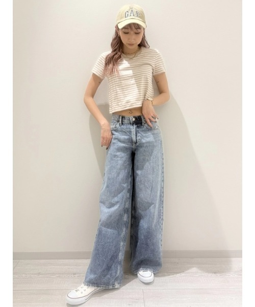 GAP（ギャップ）の「オーガニックコットン ヴィンテージソフト クロップドTシャツ（Tシャツ/カットソー・レディース・ブラック/ネイビー/コーラル/ベージュ/ホワイト/グリーン/ピンク/ライトインディゴブルー/ピンク系その他/ブルー/レッド/グリーン系その他/イエロー・M/XS/L/S/XXS/XL）」の16枚目の写真