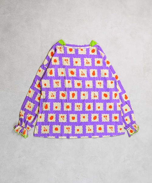 MARKEY'S（マーキーズ）の「総柄フレアスリーブカットソー/おとな（Tシャツ/カットソー・レディース・パープル/イエロー/ライトグリーン/ブラウン・160cm）」の3枚目の写真