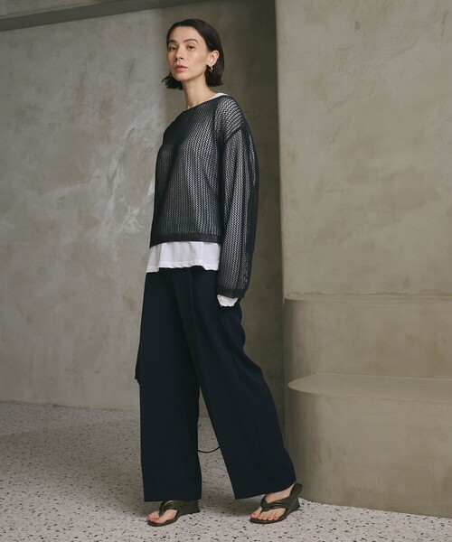 BEAUTY&YOUTH UNITED ARROWS(ビューティーアンドユースユナイテッドアローズ)の「【WEB限定 Wardrobe DAILY MINIMAL】ダブルクロス タックワイドストレートパンツ ウォッシャブル(スラックス・レディース・ブラック/ネイビー/モカ/ブラウン・S/M/XS/L)」の10枚目の写真