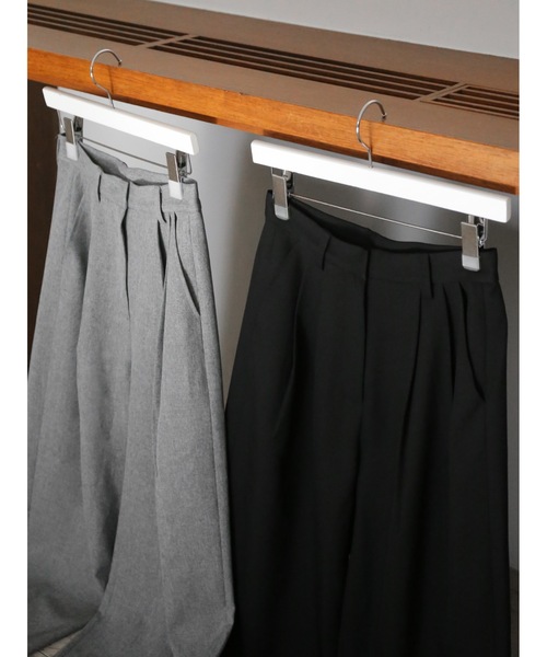 Katrin TOKYO(カトリーントーキョー)の「2tuck slacks(スラックス・レディース・ブラック・XS/S/M/S-Short)」の7枚目の写真